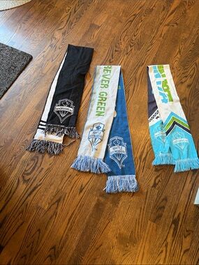 Blue/Teal Supporter Scarf
